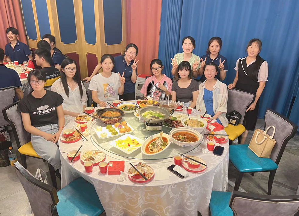 聚餐活动